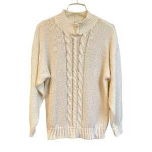 STERLING HARRIS, LONG SLEEVE, WHITE SWEATER. 100% ACRYLIC. SIZE M